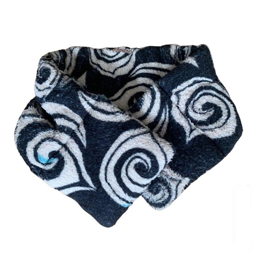 Kapital ainumoreau muffler scarf